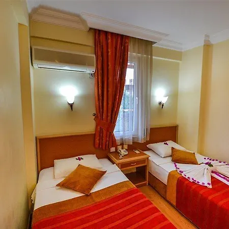 Aparthotel My 3*